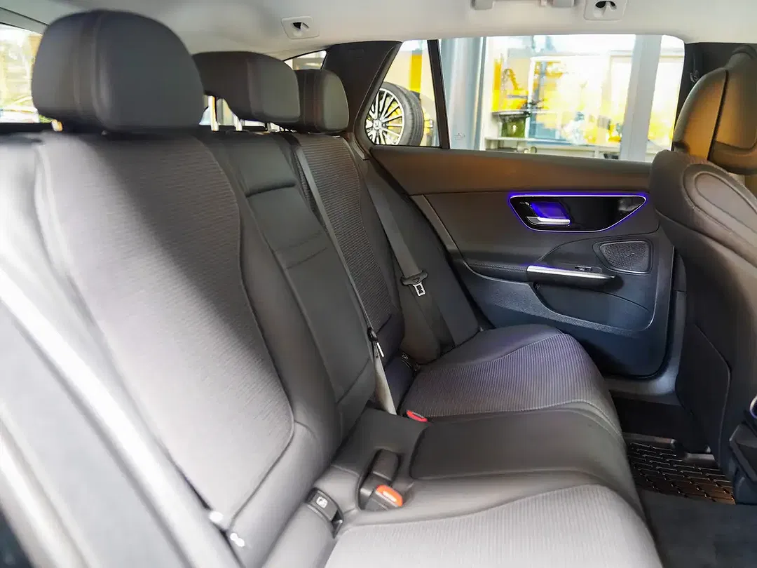 Mercedes-Benz C 220 Avantgarde - Thumbnail 9