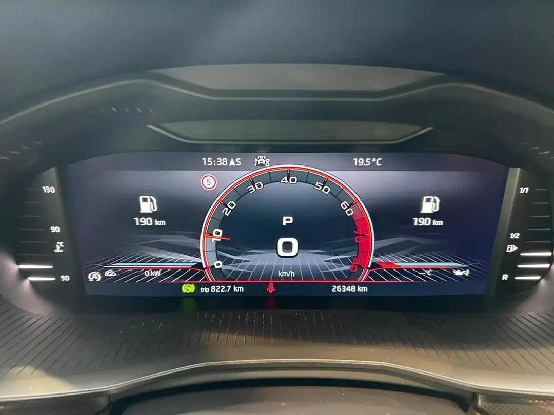 Skoda Scala 1.0 TSI Monte Carlo - Thumbnail 9