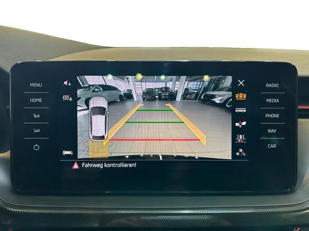 Skoda Scala 1.0 TSI Monte Carlo - Thumbnail 6