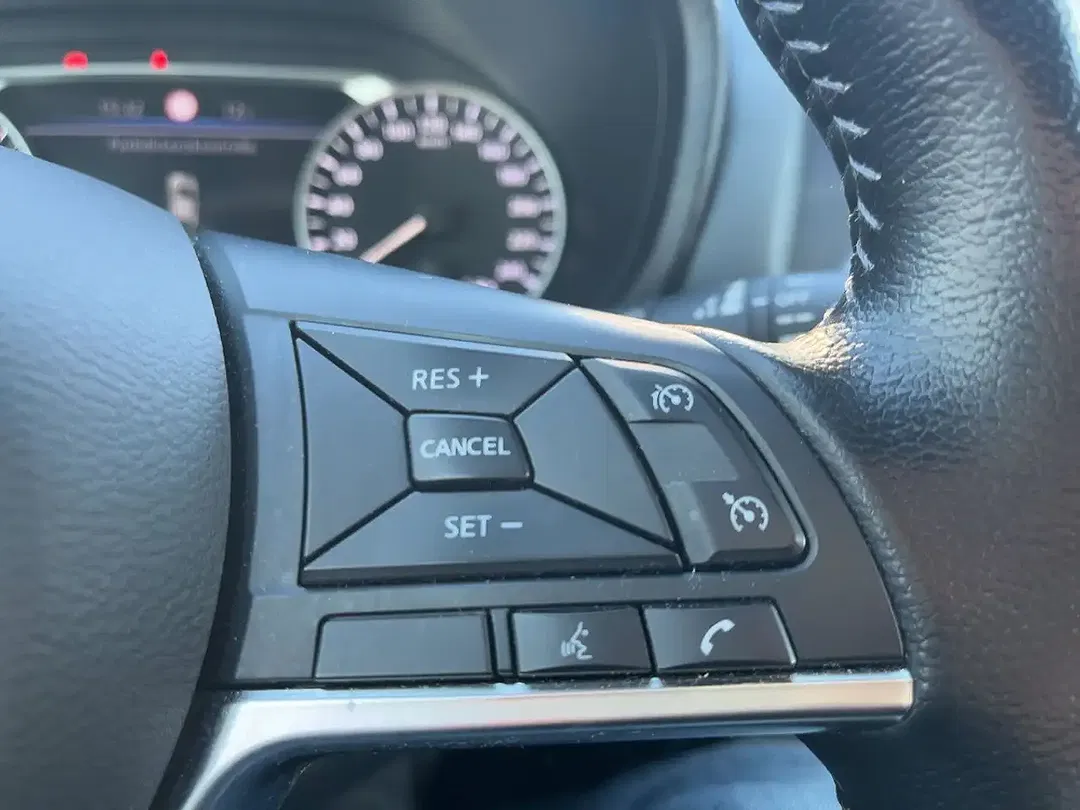 Nissan Juke 1.0 N-Connecta - Thumbnail 13