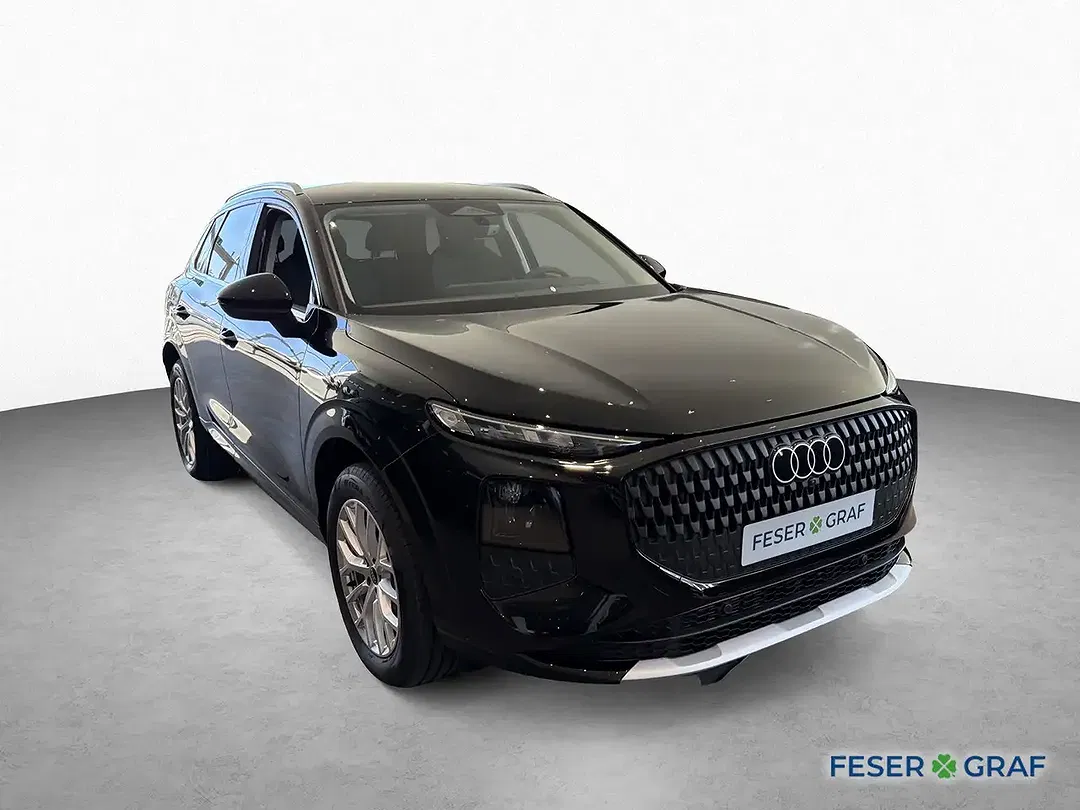 Audi Q3 TFSI - Thumbnail 3