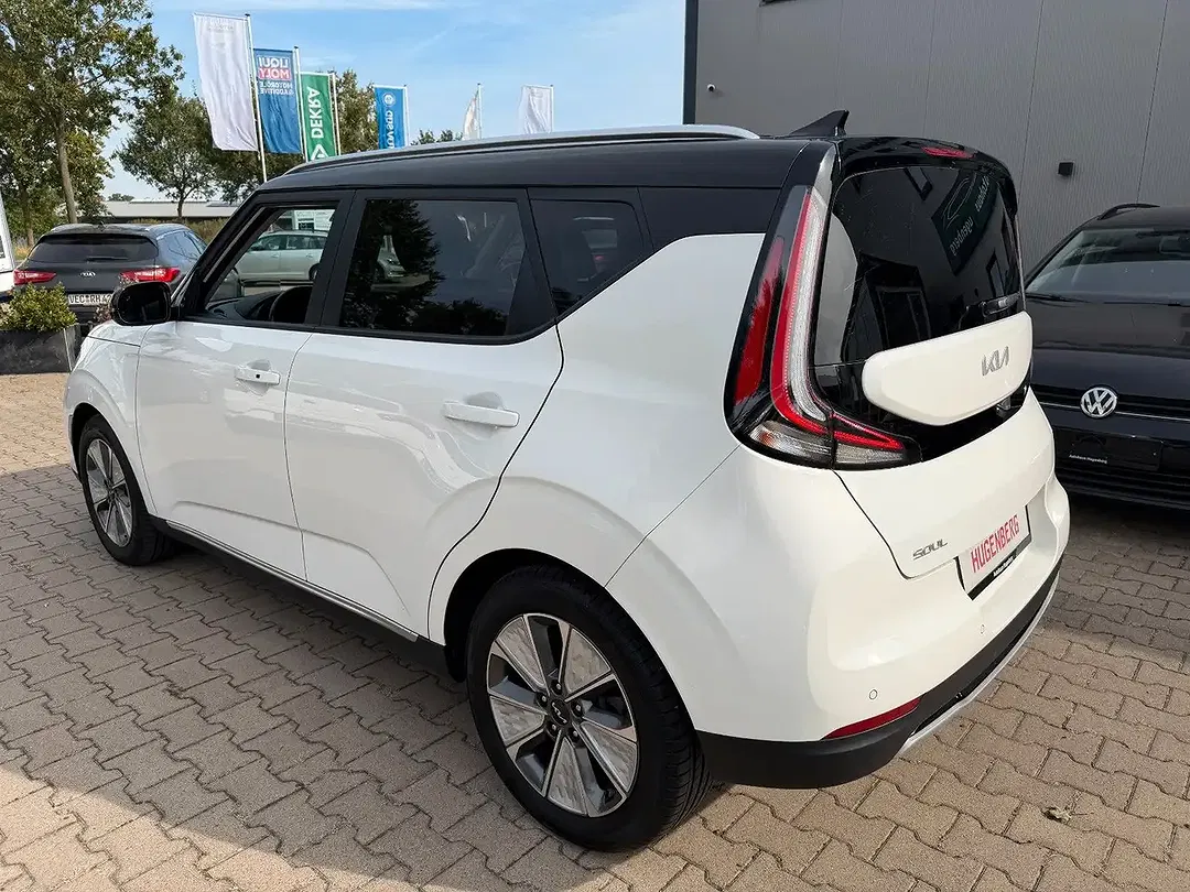 Kia Soul 64 kWh - Thumbnail 8
