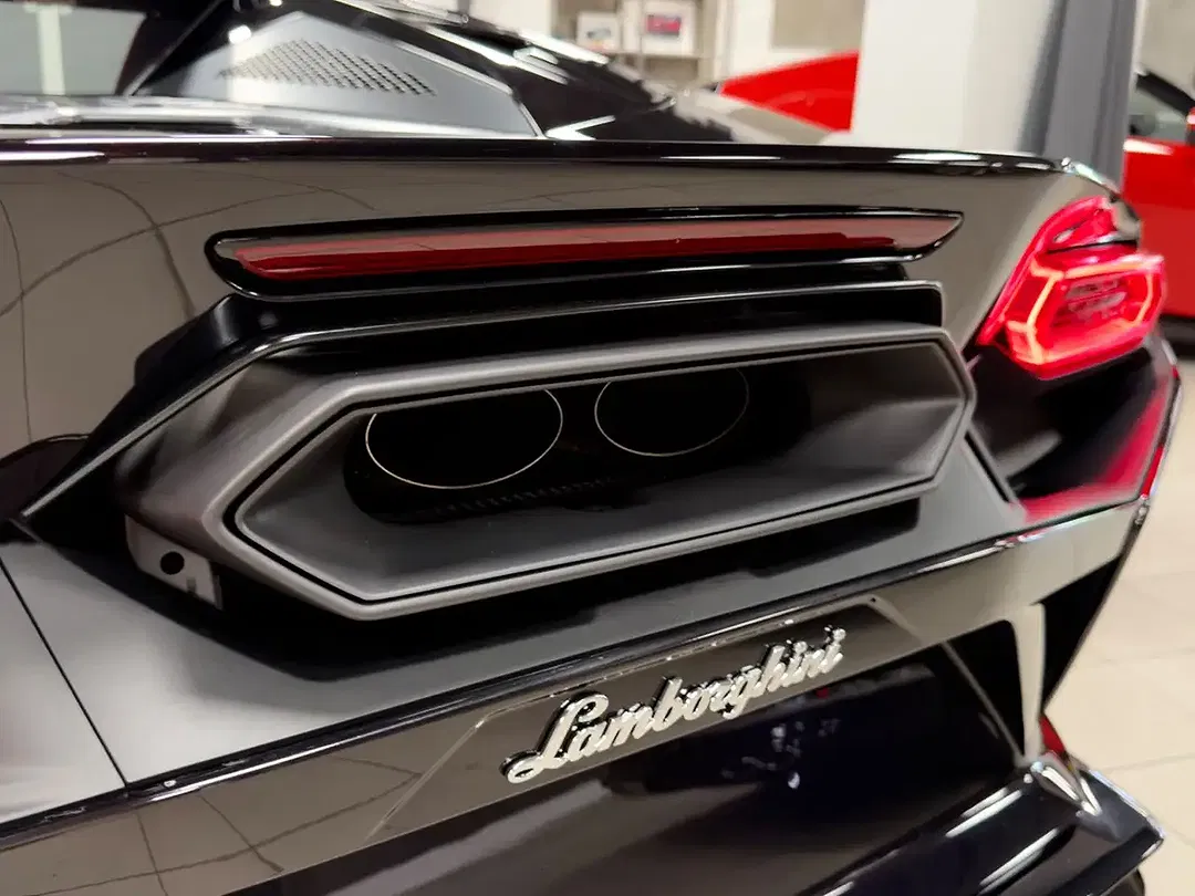 Lamborghini Temerario - foto 15