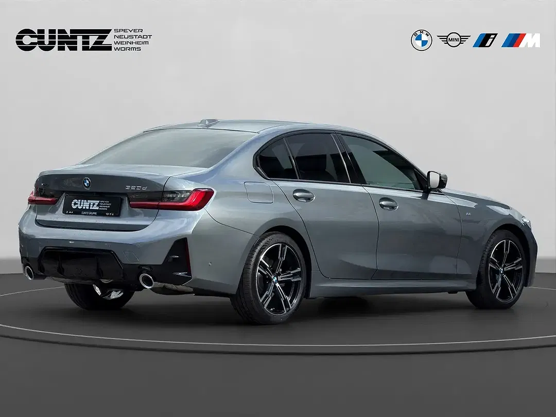 BMW 320 xDrive - Thumbnail 5