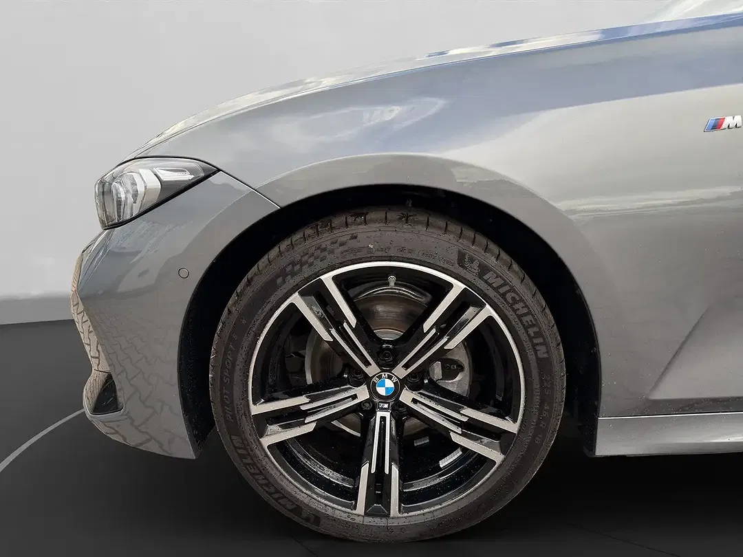 BMW 320 xDrive - Thumbnail 9