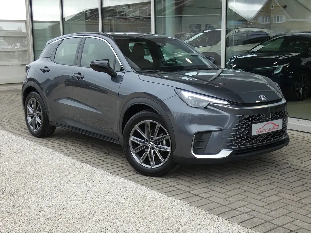 Lexus LBX Hybrid Elegant - Afbeelding 1