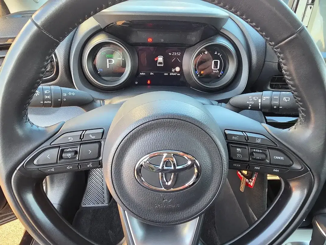Toyota Yaris Cross 1.5 Hybrid Business Edition - Thumbnail 14