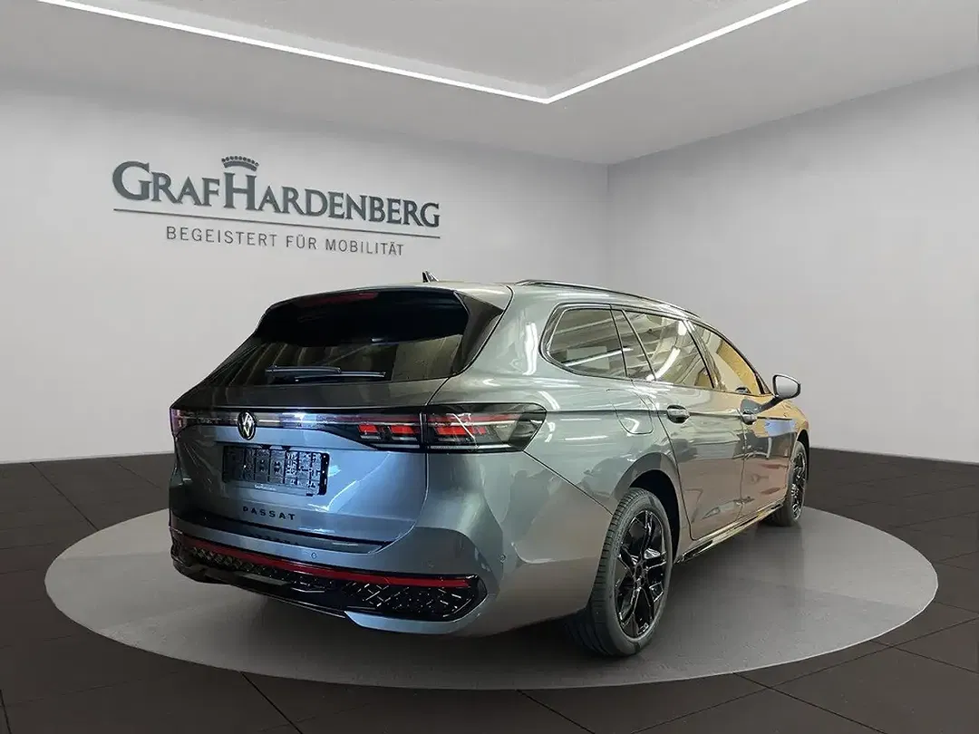 Volkswagen Passat 1.5 eHybrid DSG R-Line - Thumbnail 5