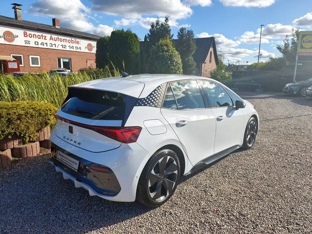 CUPRA Born - Thumbnail 5