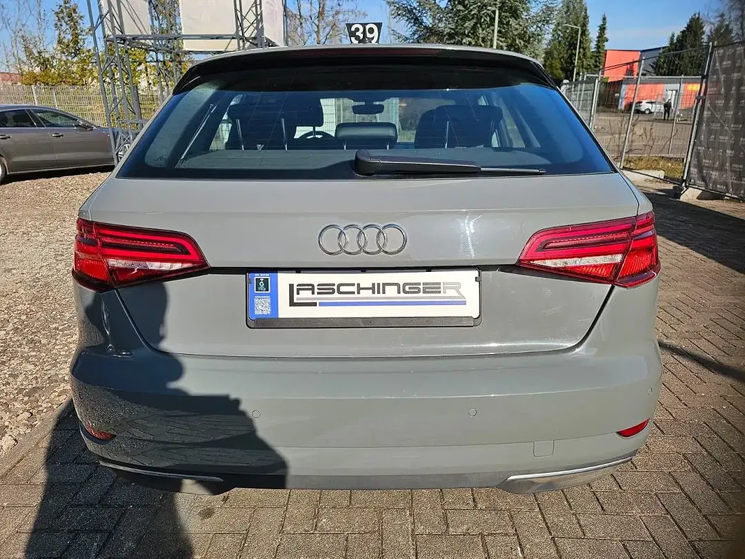 Audi A3 40 1.4 e-tron sport - Thumbnail 5