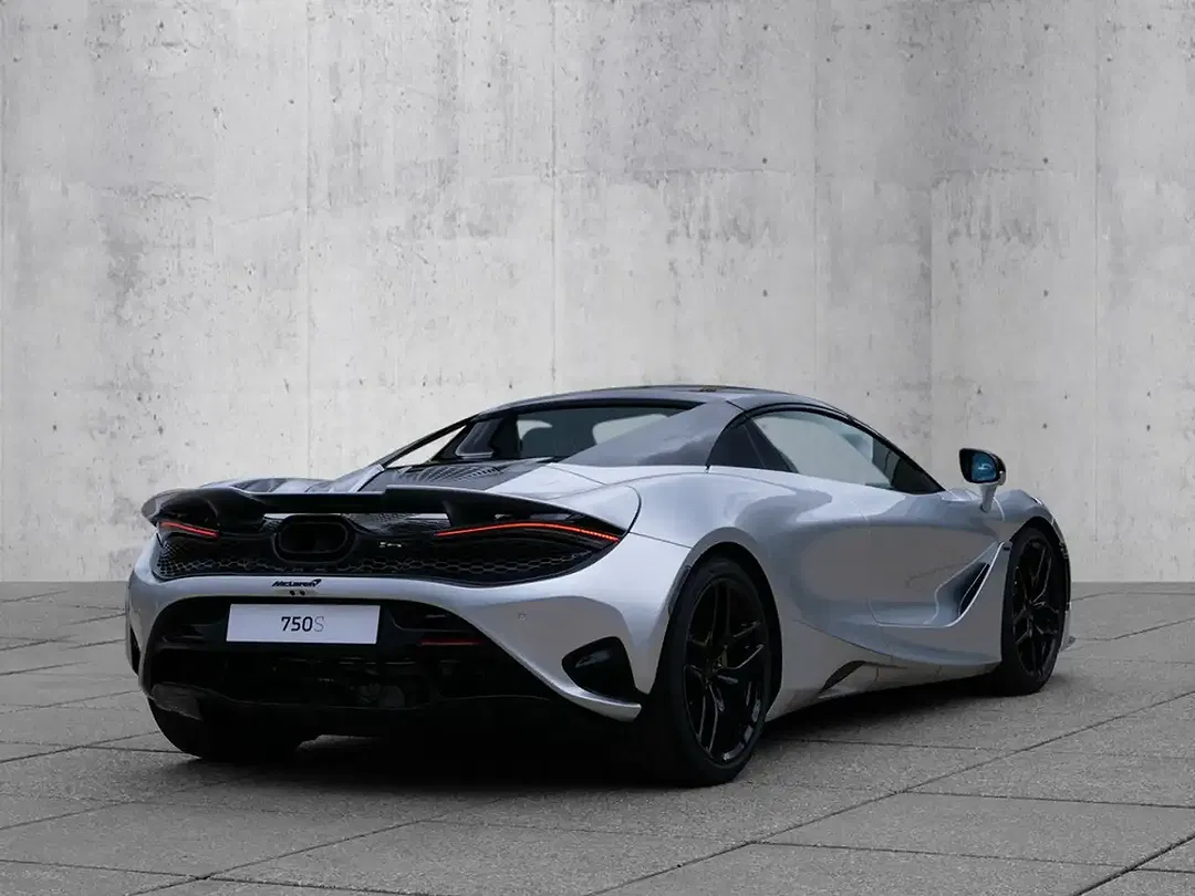McLaren 750S Black Pack Spider - Thumbnail 12