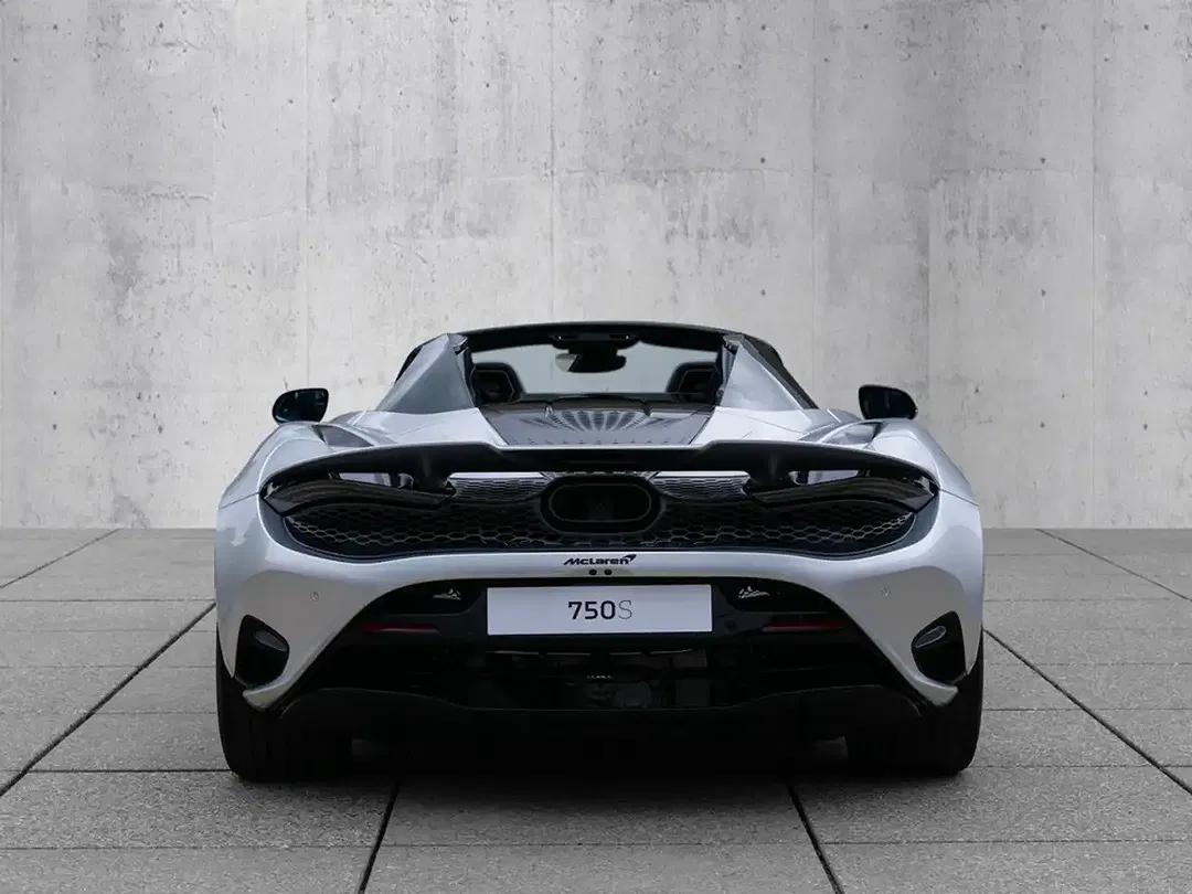 McLaren 750S Black Pack Spider - Thumbnail 4