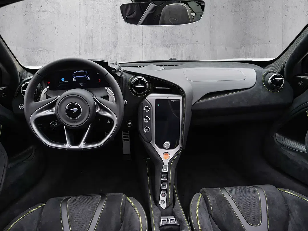 McLaren 750S Black Pack Spider - Thumbnail 7