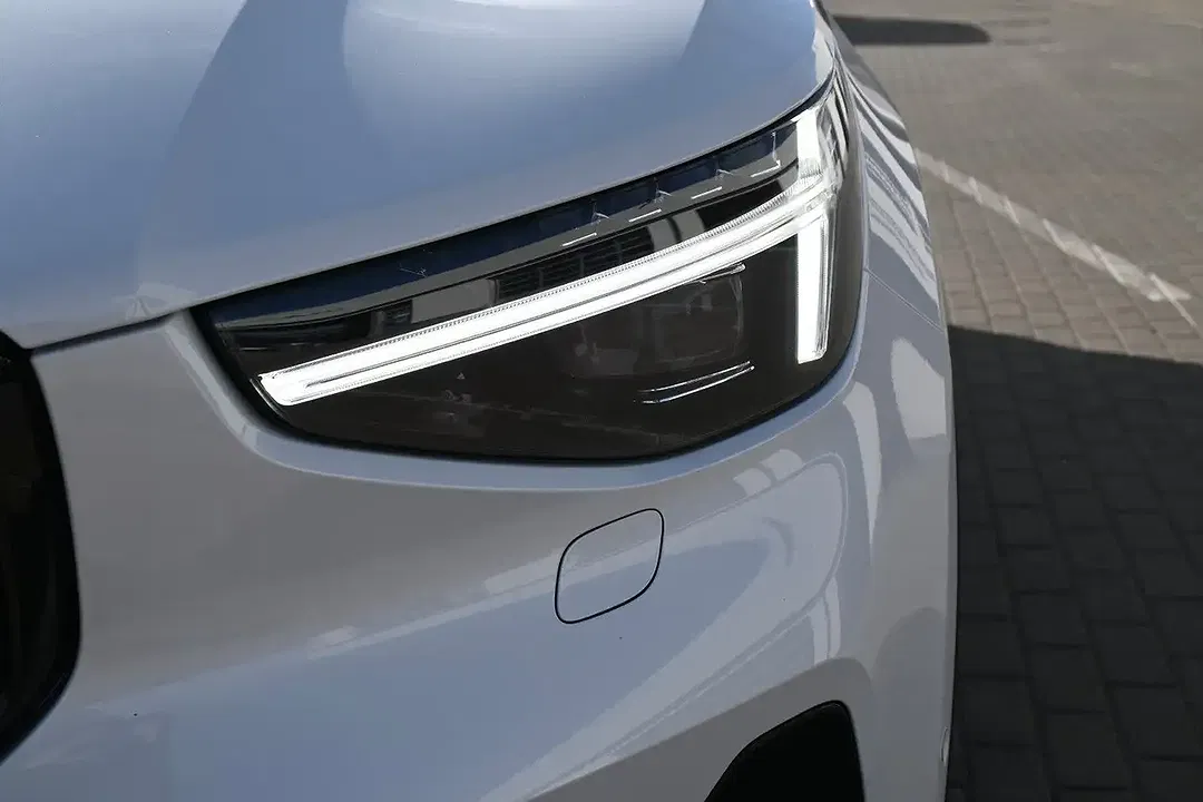 Volvo XC40 B3 Plus Dark - Thumbnail 10
