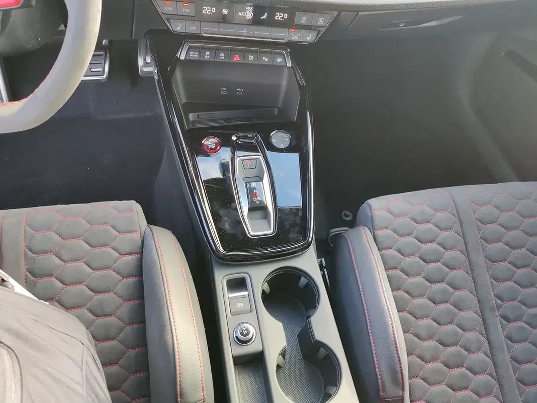 Audi RS3 2.5 TFSI S tronic RS - Thumbnail 10