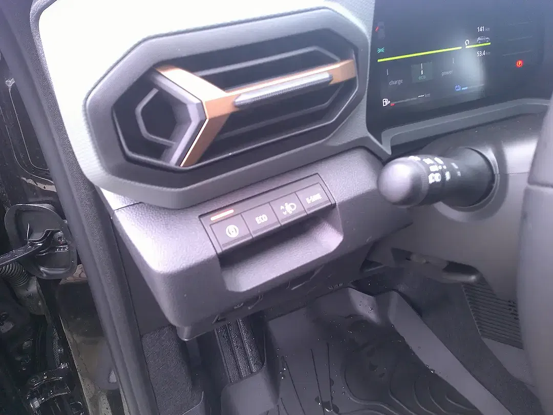 Dacia Duster EDC Hybrid Extreme - Thumbnail 12