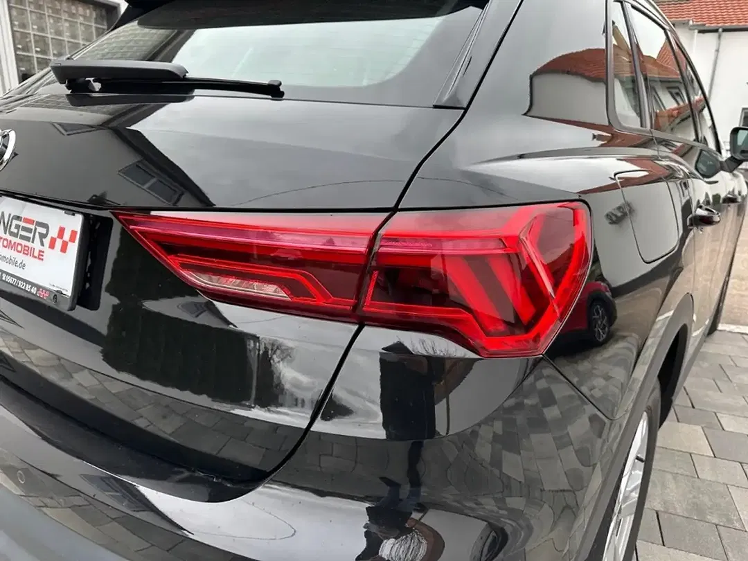 Audi Q3 45 TFSI PHEV Base - Thumbnail 12