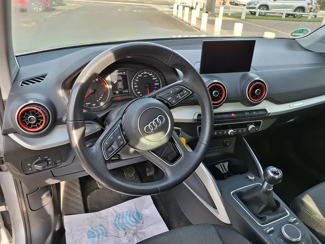 Audi Q2 - Thumbnail 8