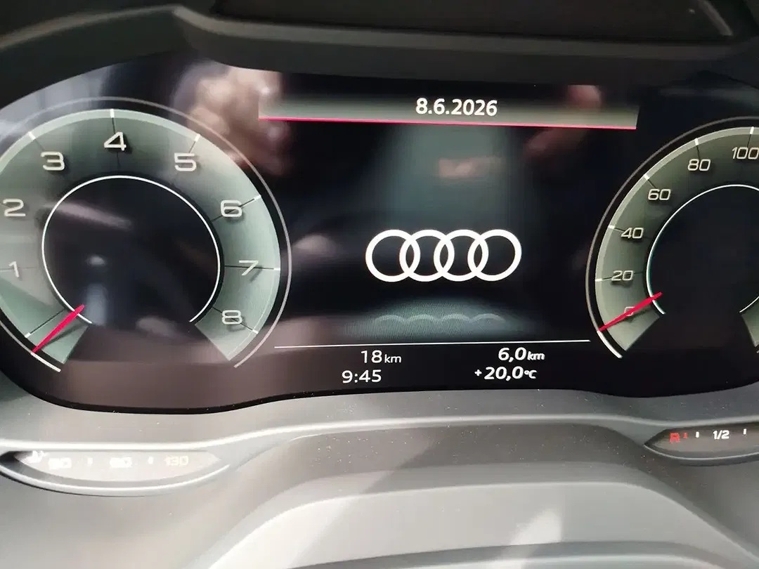 Audi Q2 30 TFSI - Thumbnail 8