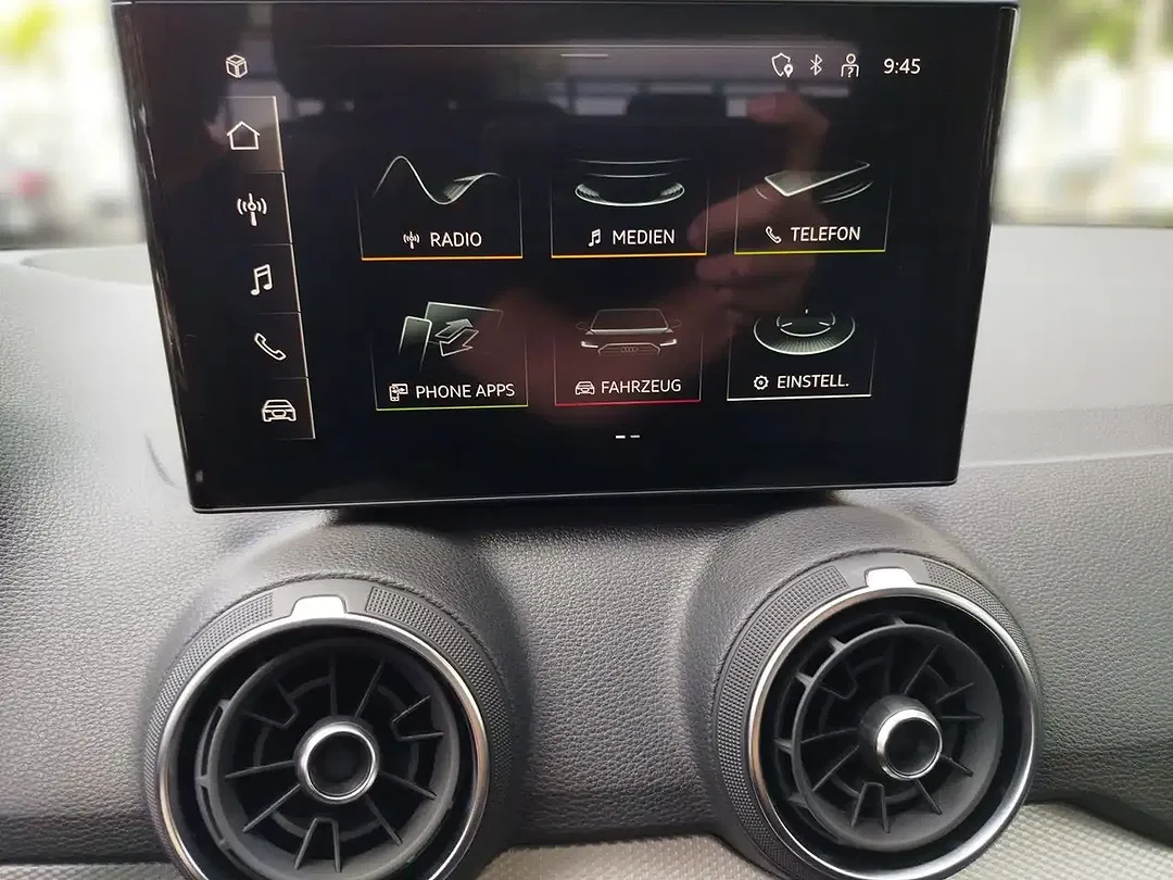 Audi Q2 30 TFSI - Thumbnail 9