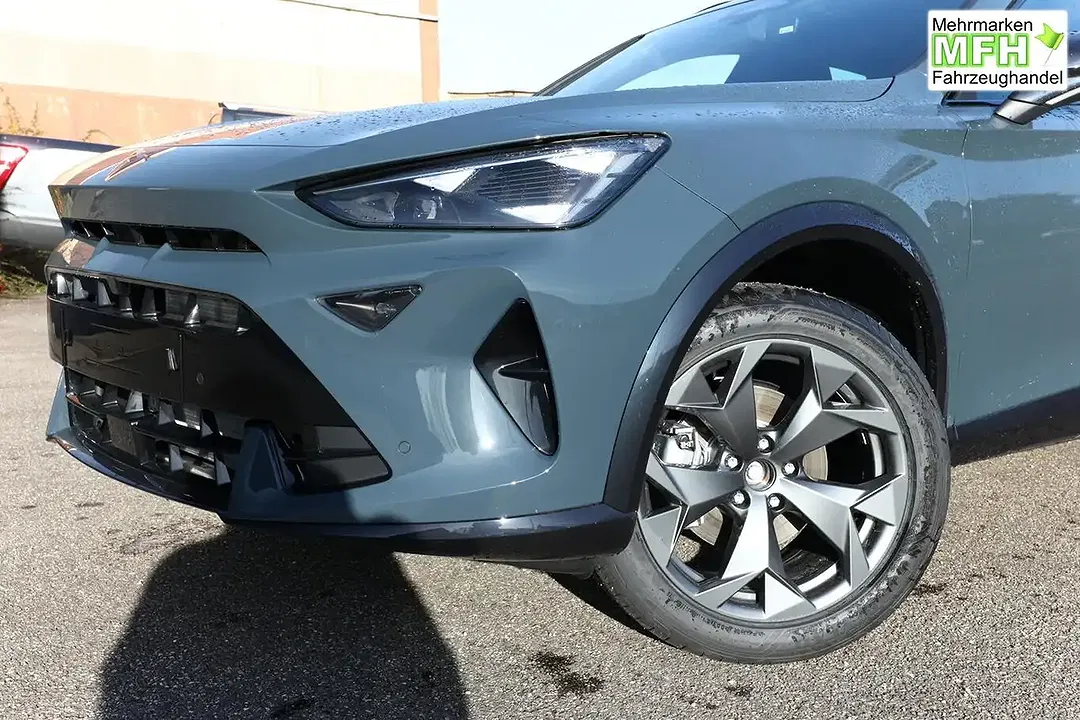 CUPRA Formentor eTSI DSG - Thumbnail 4