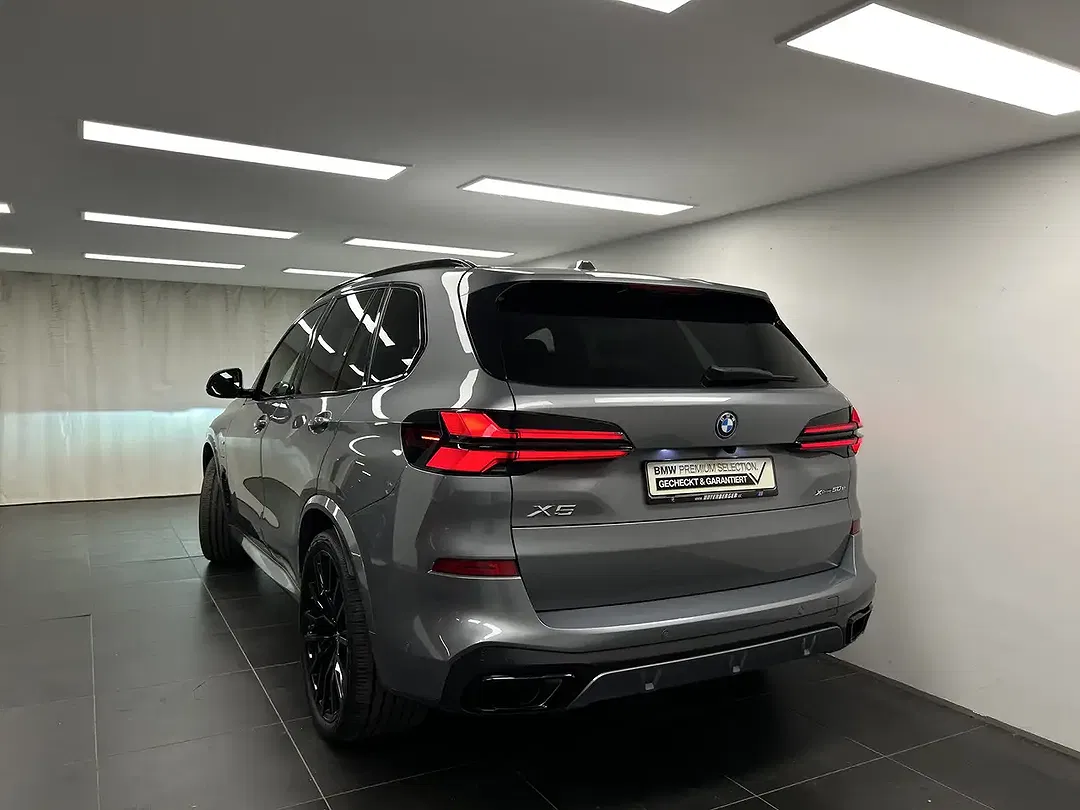 BMW X5 xDrive M Pro - Thumbnail 12