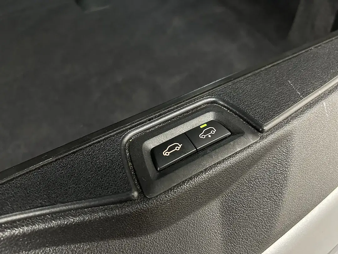 BMW X5 xDrive M Pro - Thumbnail 16