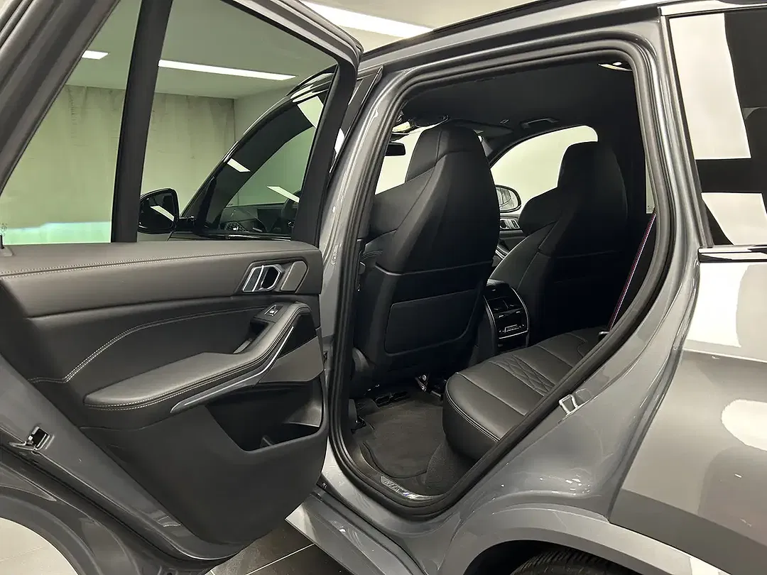 BMW X5 xDrive M Pro - Thumbnail 20