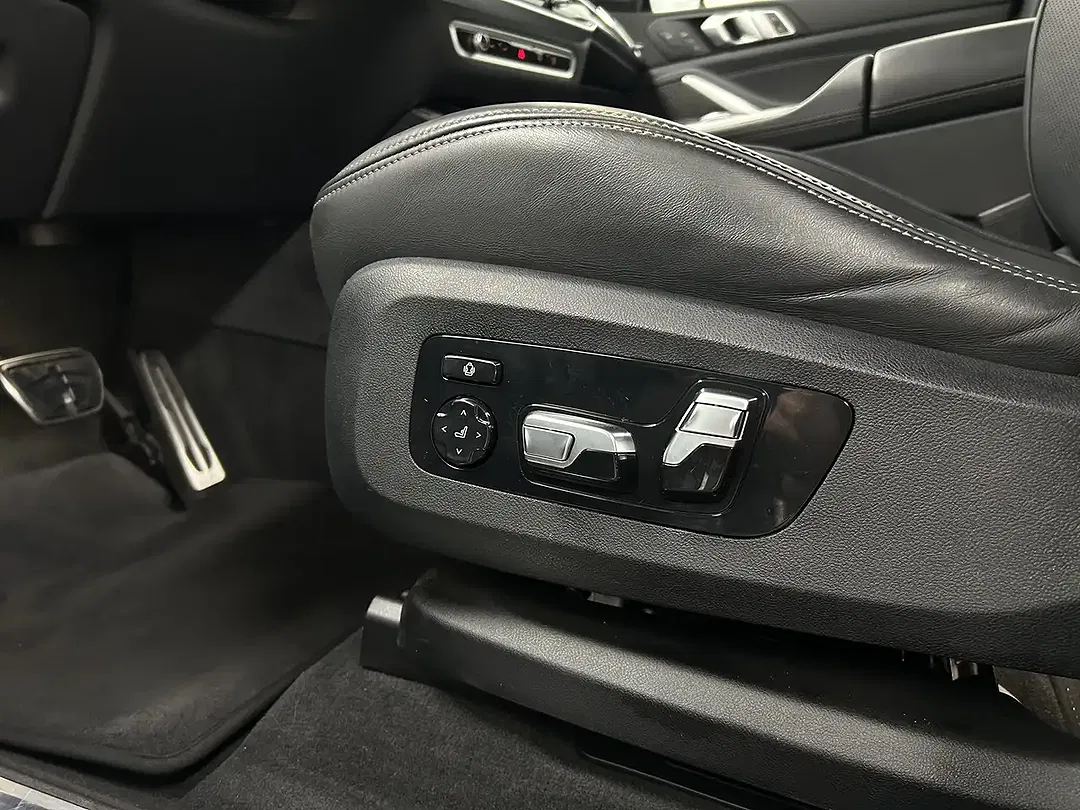 BMW X5 xDrive M Pro - Thumbnail 41