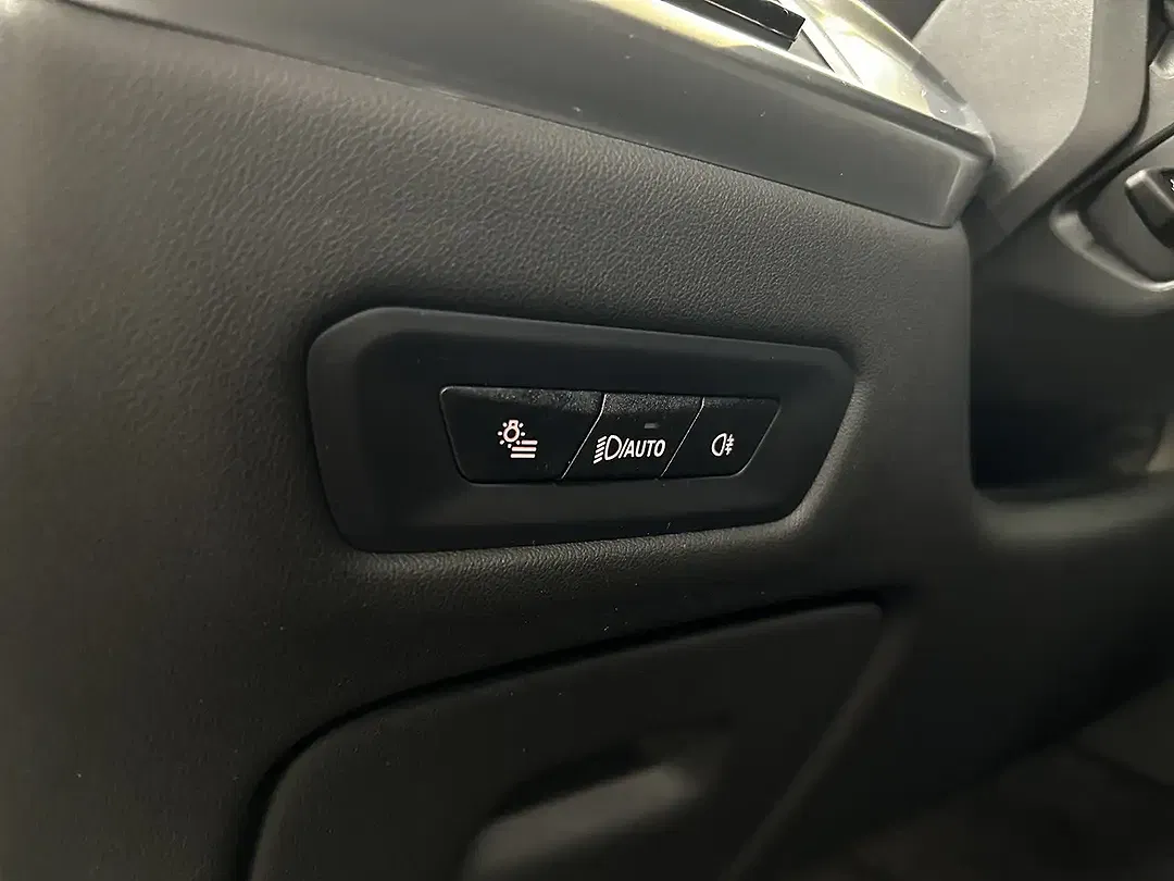 BMW X5 xDrive M Pro - Thumbnail 44