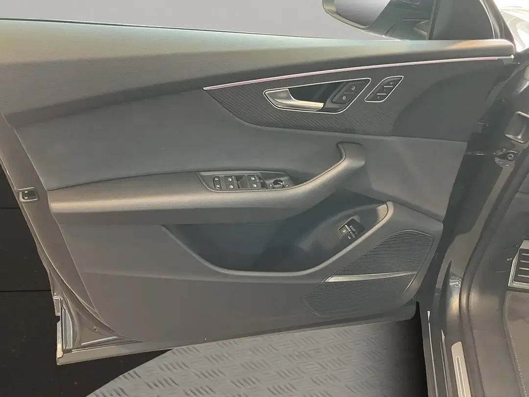 Audi Q8 3.0 TFSI e tiptronic quattro - Thumbnail 14