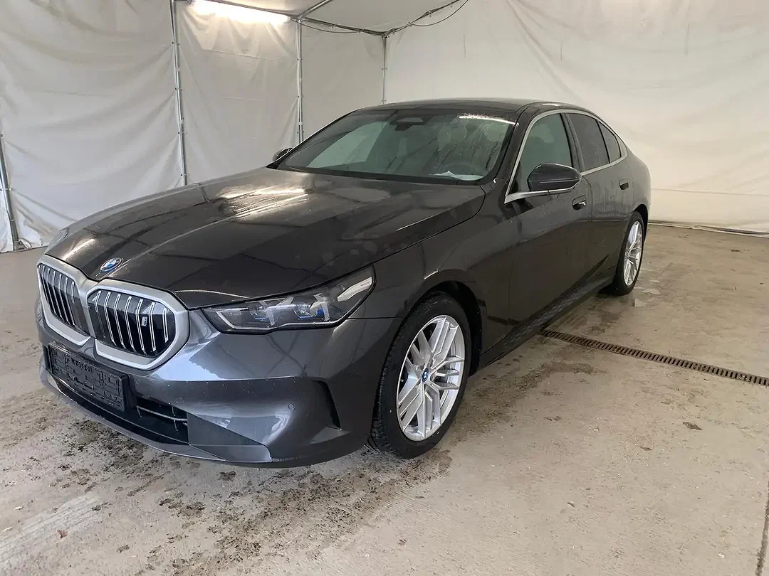 BMW i5 - Afbeelding 1