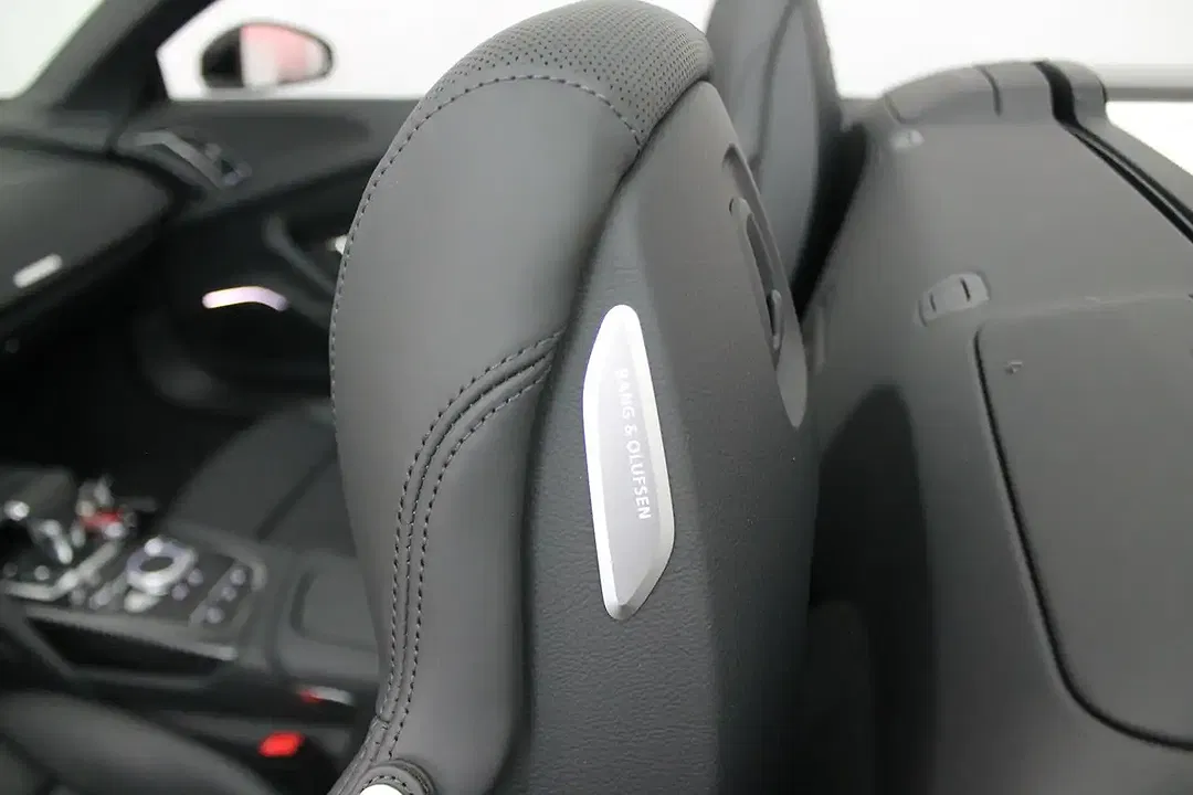 Audi R8 V10 quattro performance - Thumbnail 8