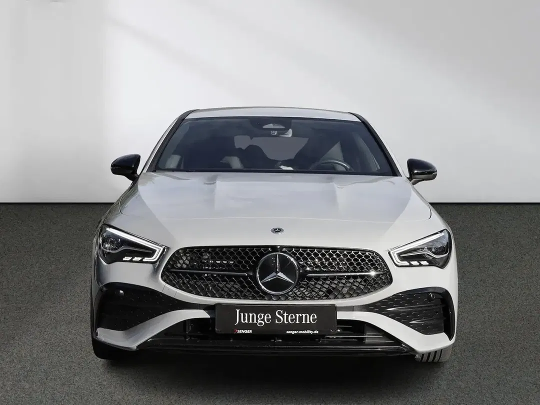 Mercedes-Benz CLA 200 AMG Edition Night - Thumbnail 3