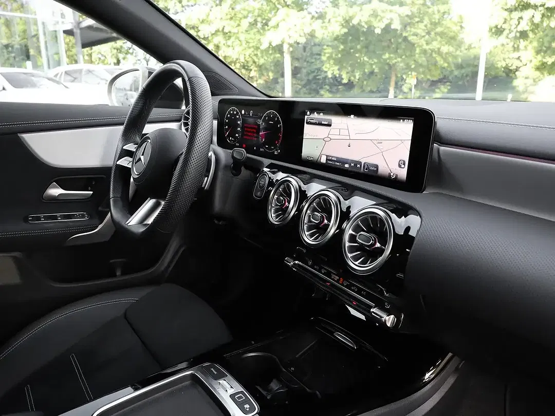 Mercedes-Benz CLA 200 AMG Edition Night - Thumbnail 6
