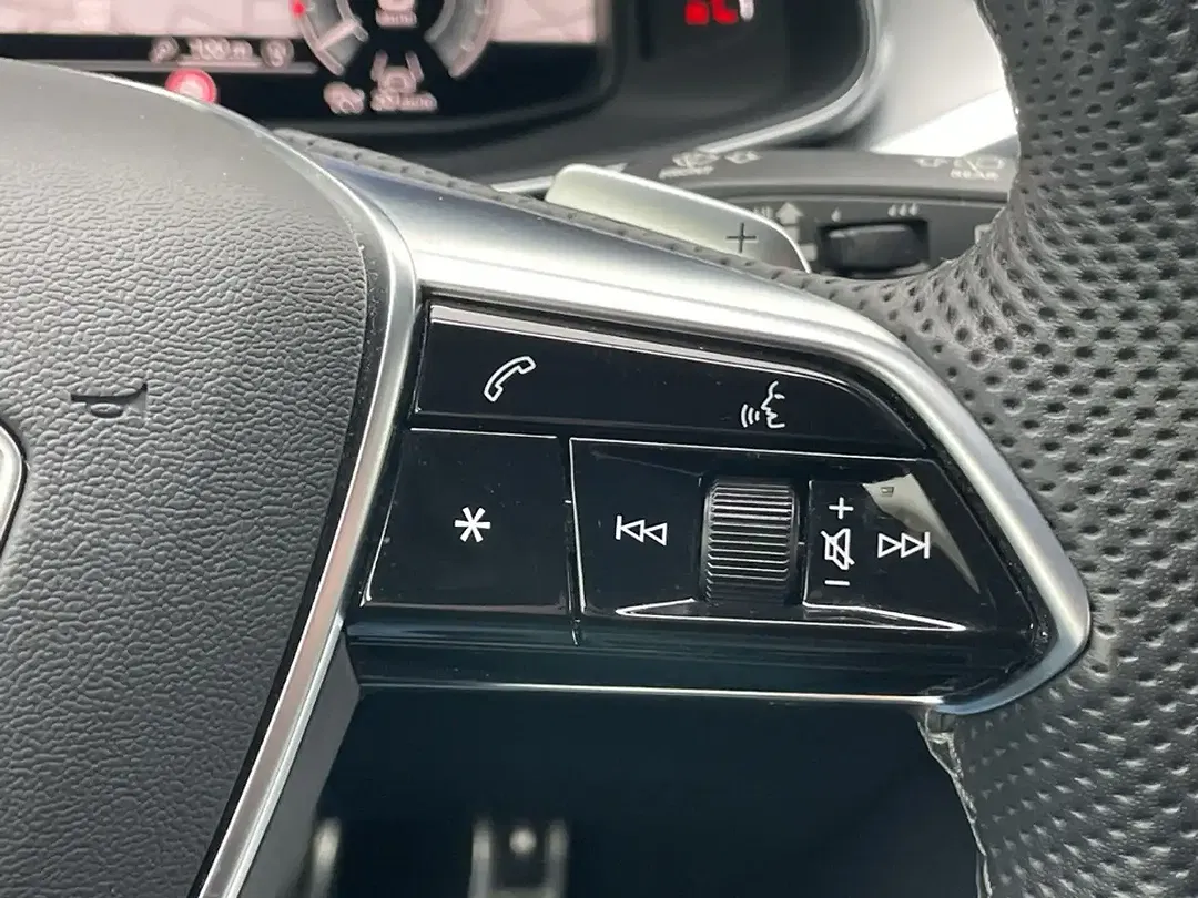 Audi A6 55 TFSI e quattro Avant S line - Thumbnail 13