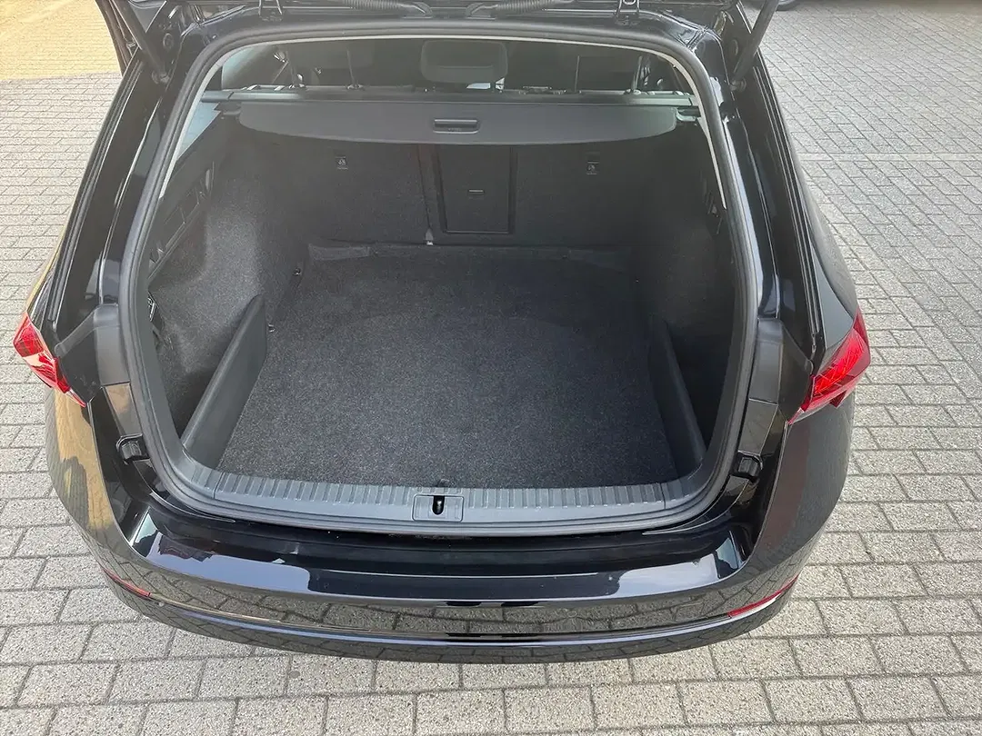 Skoda Octavia 2.0 TDI DSG Combi - Thumbnail 13