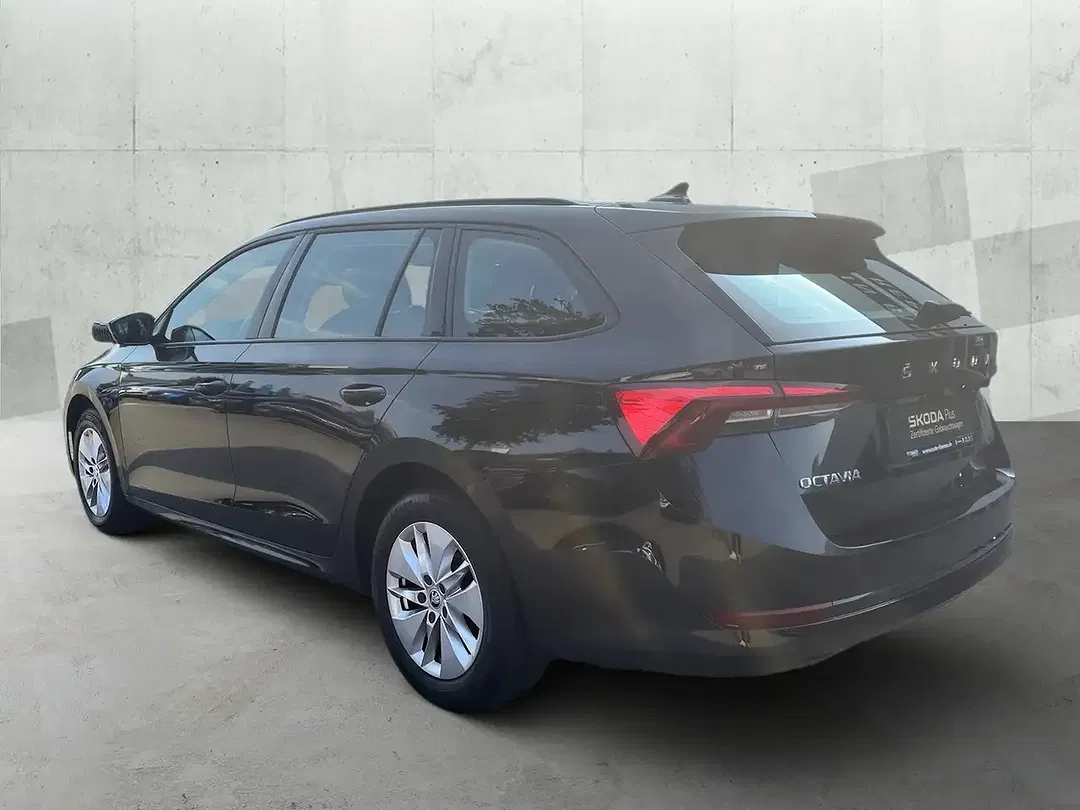 Skoda Octavia 2.0 TDI DSG Combi - Thumbnail 3