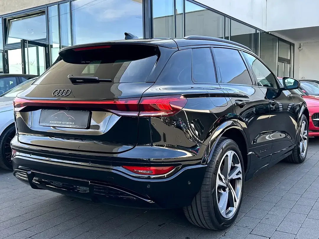 Audi SQ6 e-tron quattro - Thumbnail 4