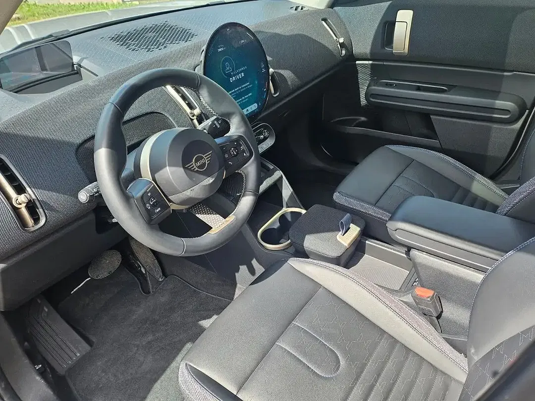 MINI Cooper Countryman C - Thumbnail 6