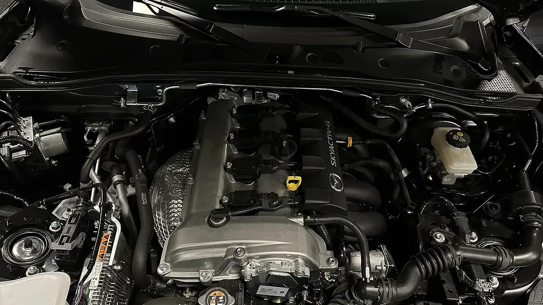 Mazda MX-5 SKYACTIV-G Kazari - foto 15