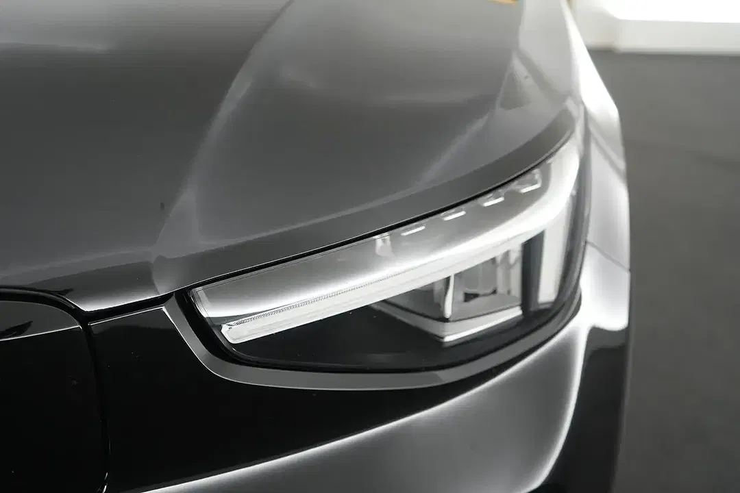 Volvo C40 Recharge Plus - Thumbnail 11