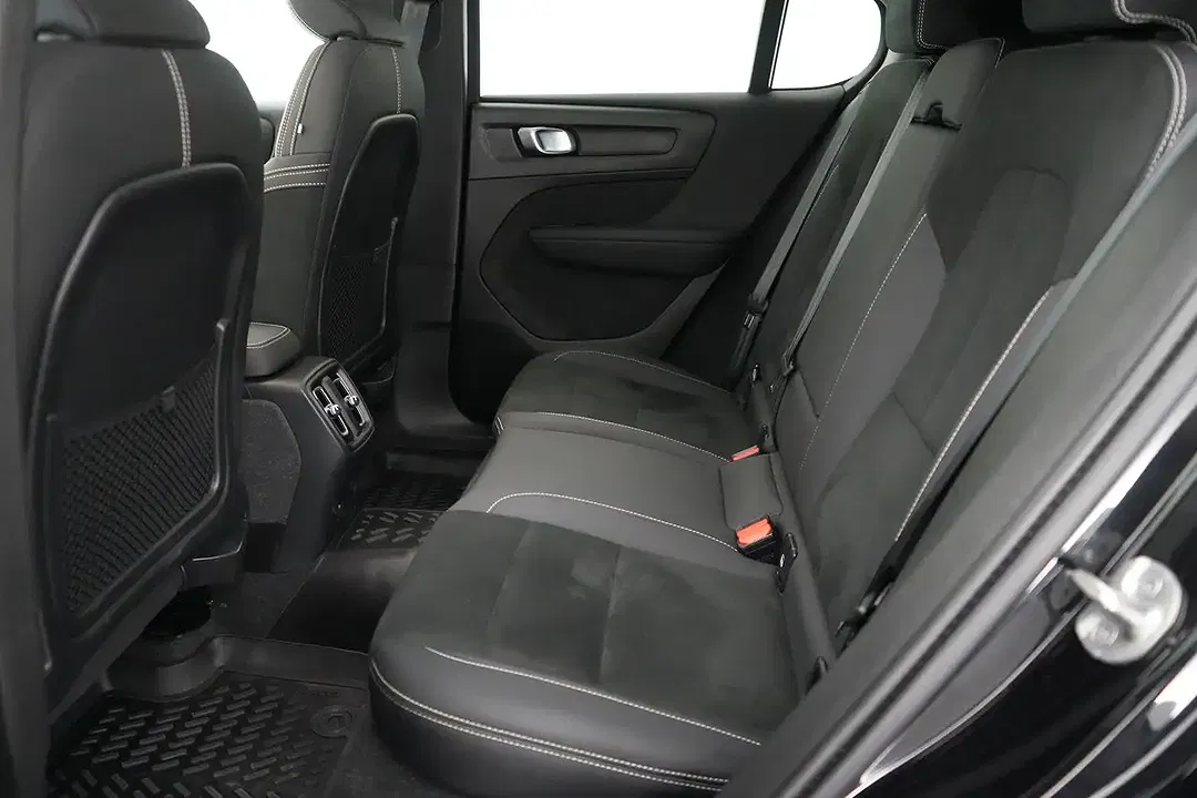Volvo C40 Recharge Plus - Thumbnail 14