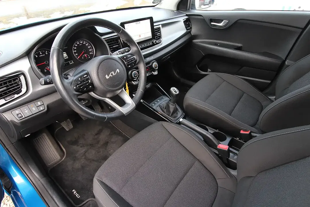 Kia Rio - foto 2