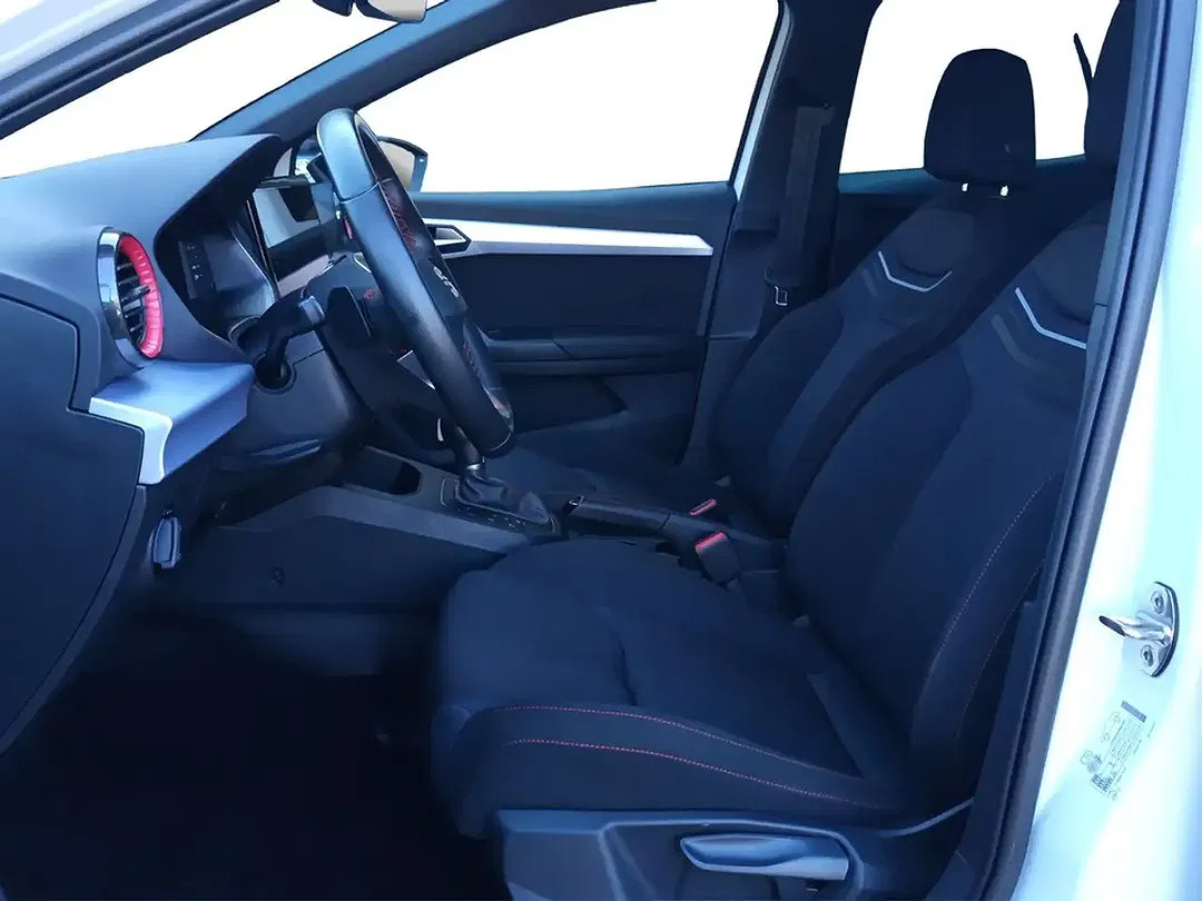 SEAT Ibiza 1.0 TSI DSG FR Pro Black Edition - Thumbnail 12