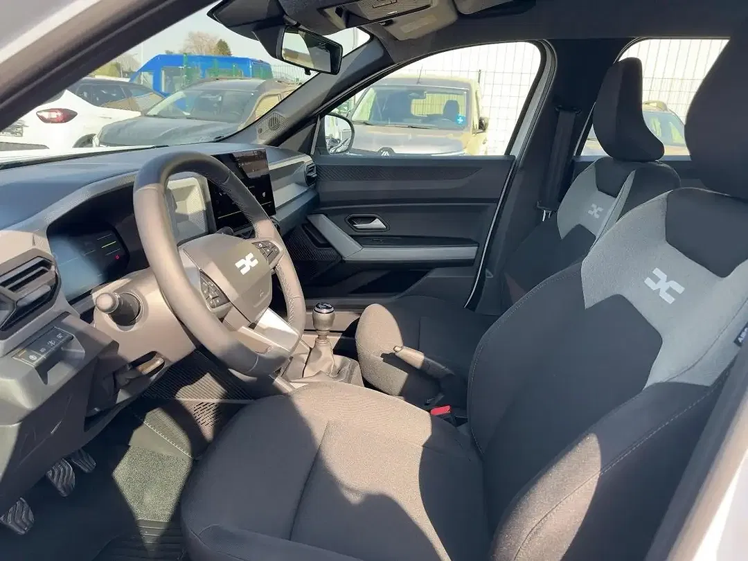Dacia Bigster TCe Essential - Thumbnail 12