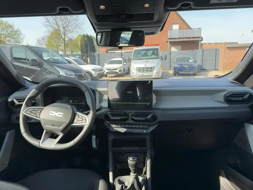 Dacia Bigster TCe Essential - Thumbnail 9