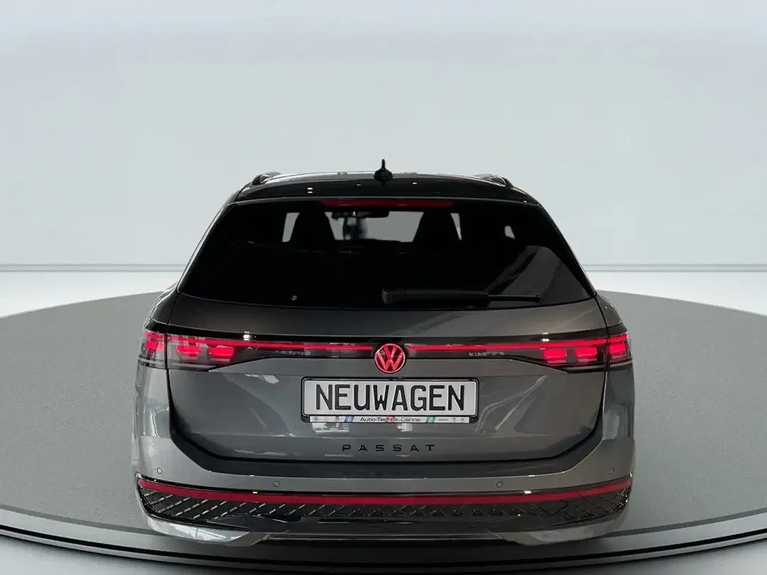 Volkswagen Passat 1.5 eHybrid DSG R-Line - Thumbnail 5