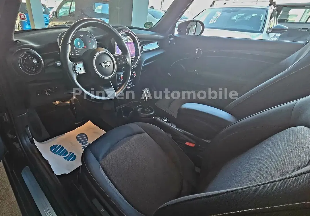 MINI Cooper Cabrio - Thumbnail 7