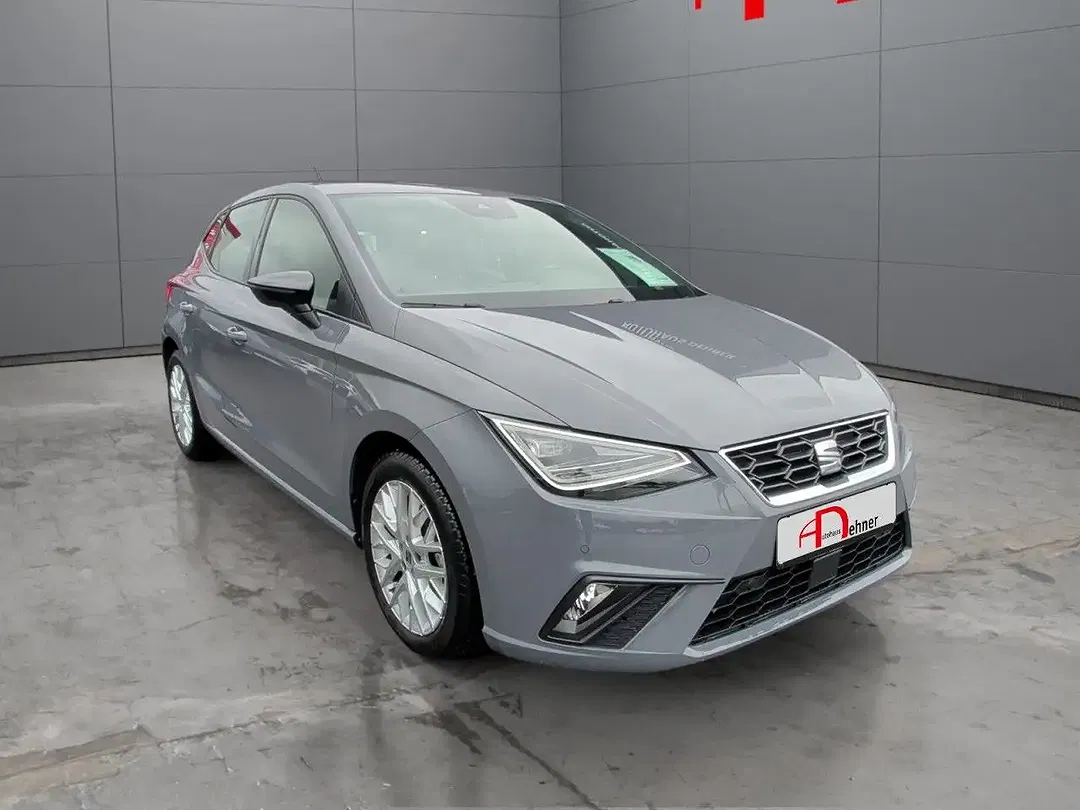 SEAT Ibiza 1.0 TSI DSG FR - Thumbnail 8